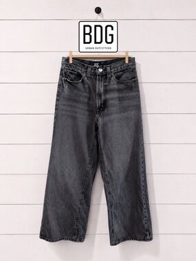 🚨Final price🚨 BDG Urban Outfitters – 25 – High-Waist Wide-Leg Gray Jeans